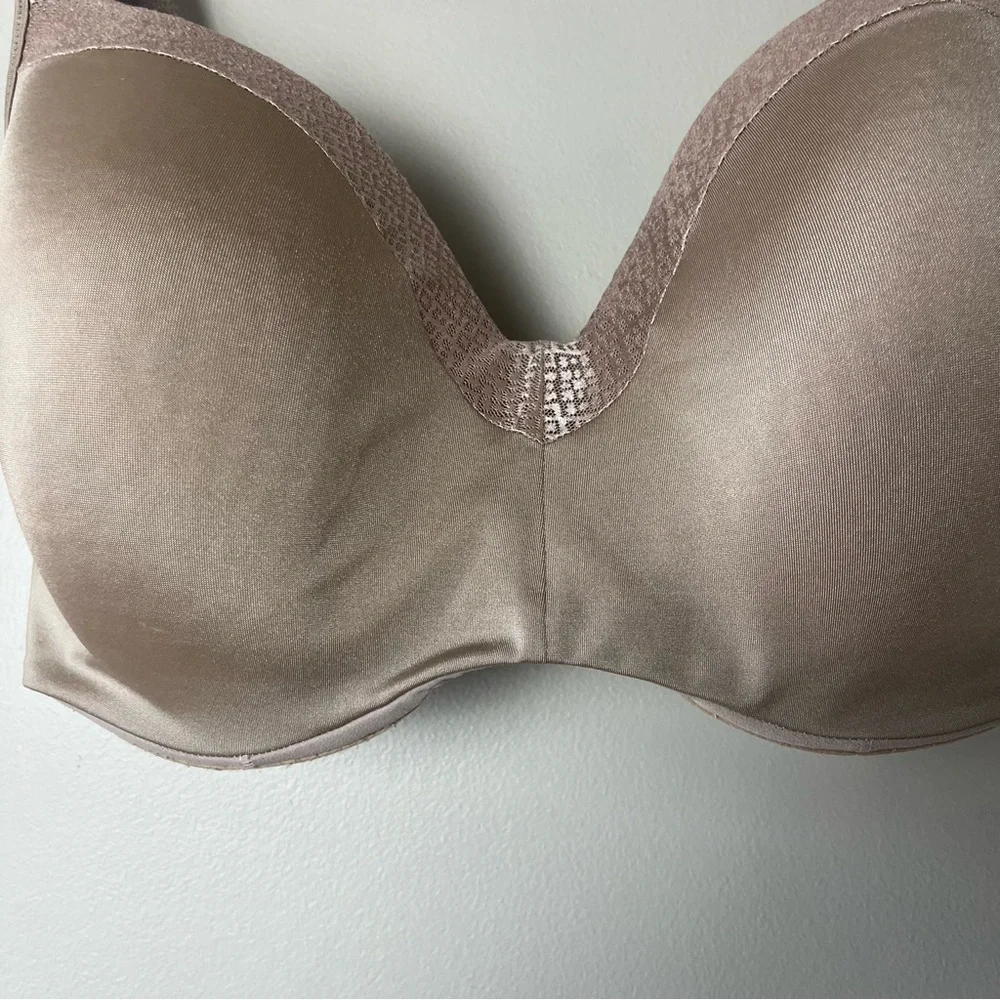 Playtex Secrets Shaping Balconette Nude Underwire Bra 38DDD‎